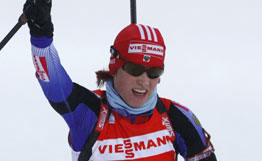 Светлана Слепцова стала чемпионкой России по биатлону в спринте