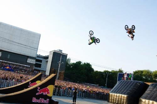 Red Bull X-Fighters Exhibition Tour в Ростове-на-Дону. Фото: Денис Клеро