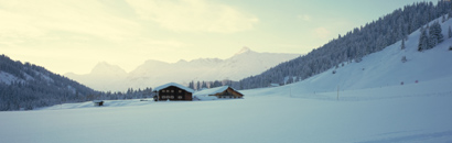 ����: www.lech-zuers.at