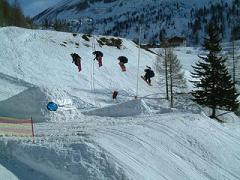 Blue Tomato Run to the Hill � ����� ����� ������������ � �����������