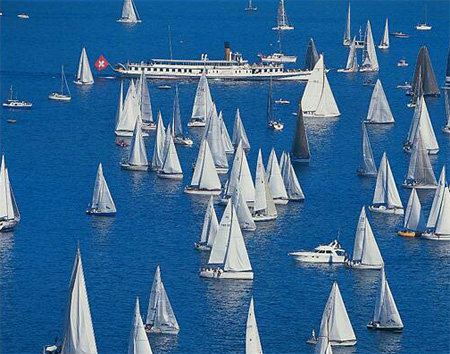 Регата Bol d'Or Rolex на Женевском озере. Фото: Christof Sonderegger