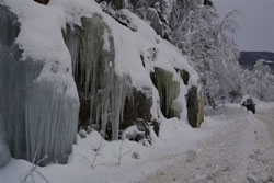 Замершие водопады