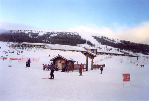 Stoten (вид снизу на Stoten Mitt и World Cup-backen)