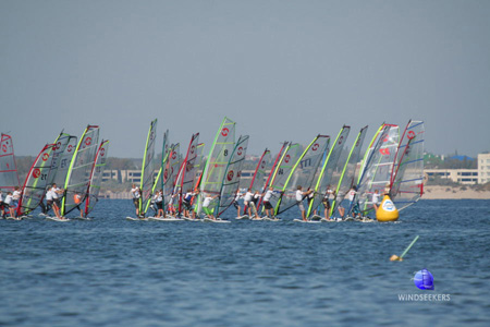 Black Sea Cup 2006 - детский класс Навигатор. Фото: Windseekers